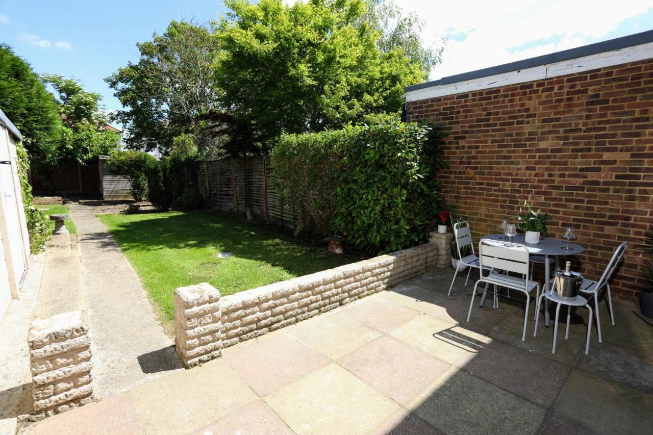Holiday home Fw Haute Apartments: Pet-friendly Garden With Free Parking *